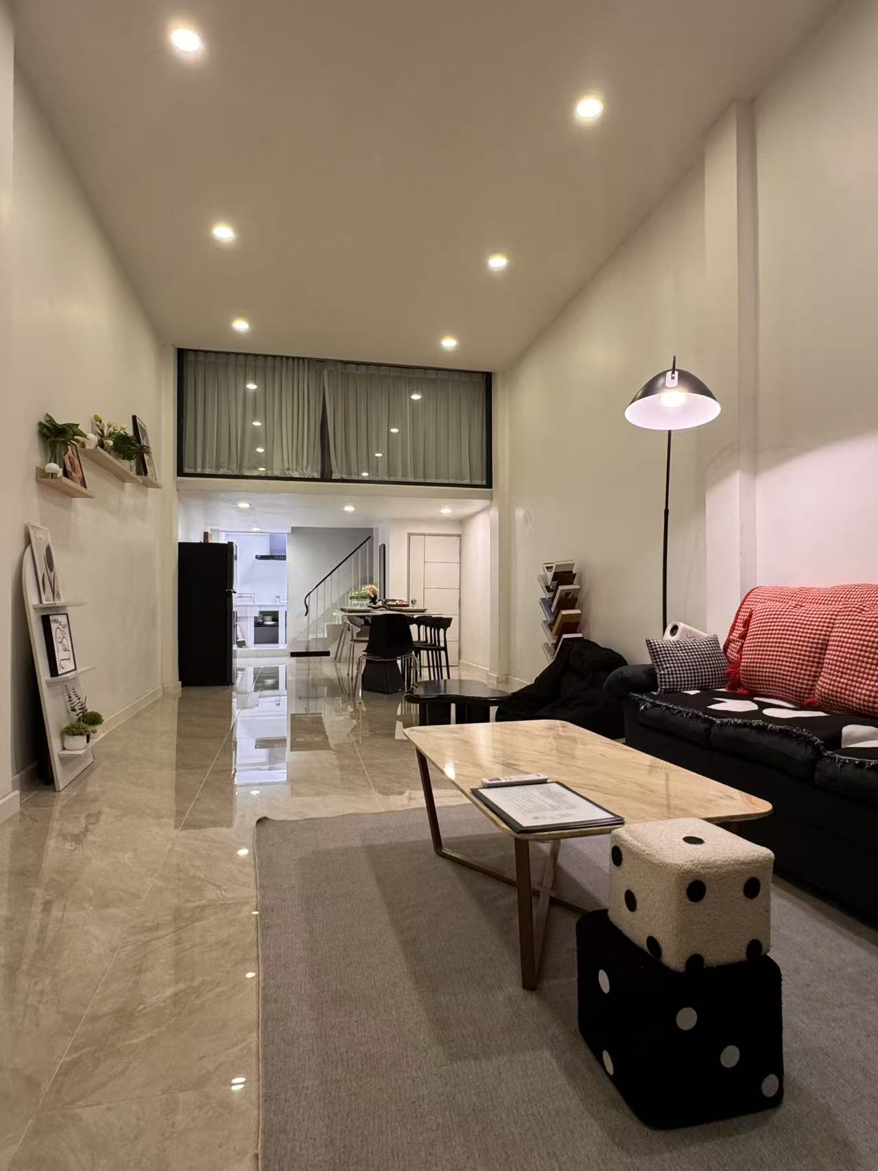 Five House Silom 1